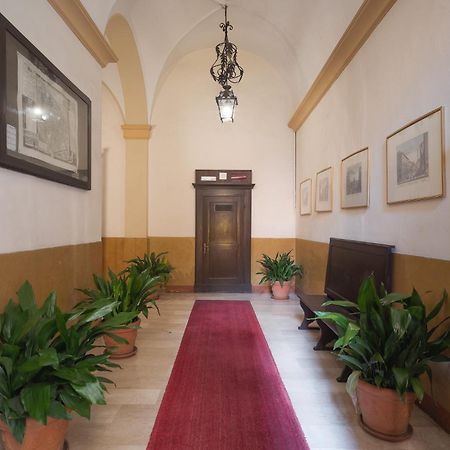Lussuoso Appartamento Nel Cuore Del Centro Storico Bologna Exterior foto